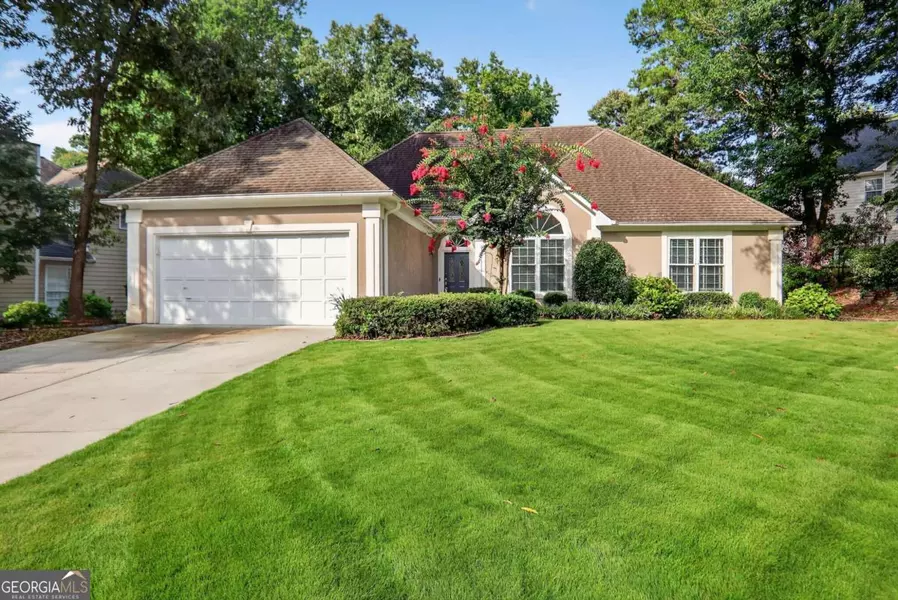 10825 Pine walk Fores CIR, Alpharetta, GA 30022