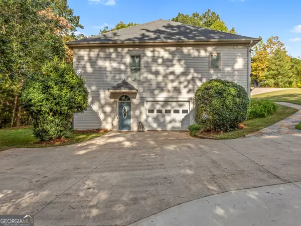 Cleveland, GA 30528,221 Grand View DR