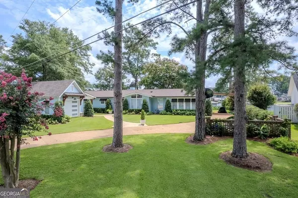 113 Island View DR NE, Milledgeville, GA 31061