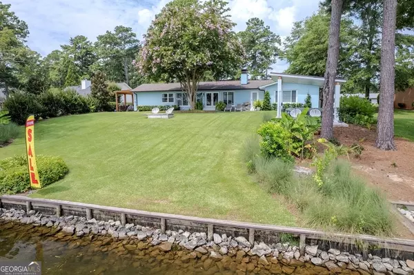 Milledgeville, GA 31061,113 Island View DR NE