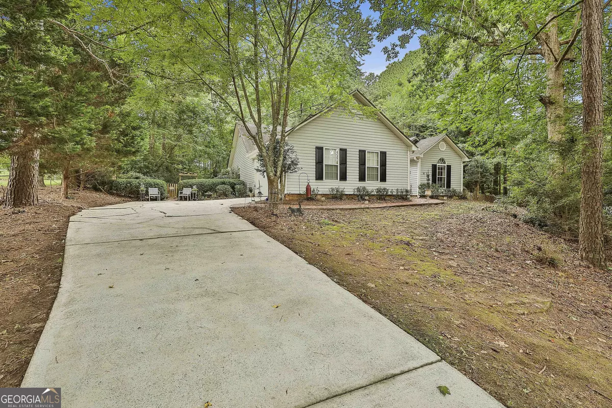 Newnan, GA 30263,40 Paces Landing PL