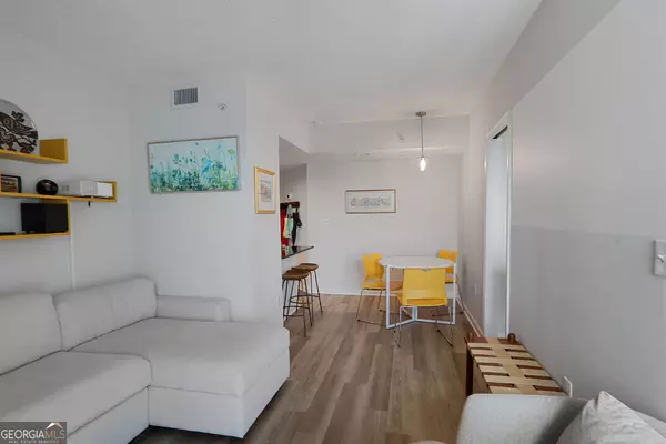 Atlanta, GA 30309,199 14th ST NE #2501