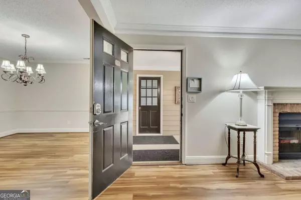 Roswell, GA 30075,110 Great Oaks LN