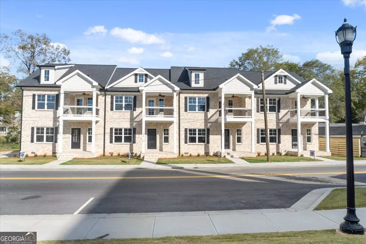 Monroe, GA 30655,319 S Madison AVE