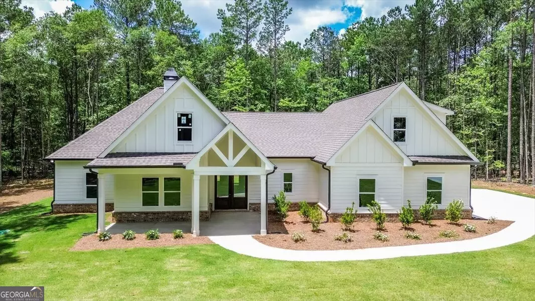 4601 Parkwood RD, Social Circle, GA 30025