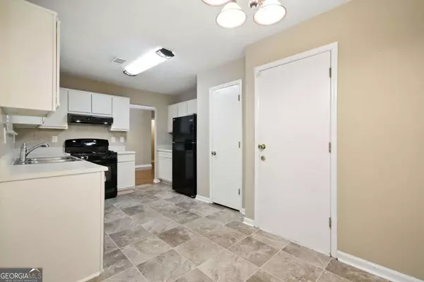 Snellville, GA 30039,3045 Wildflower LN