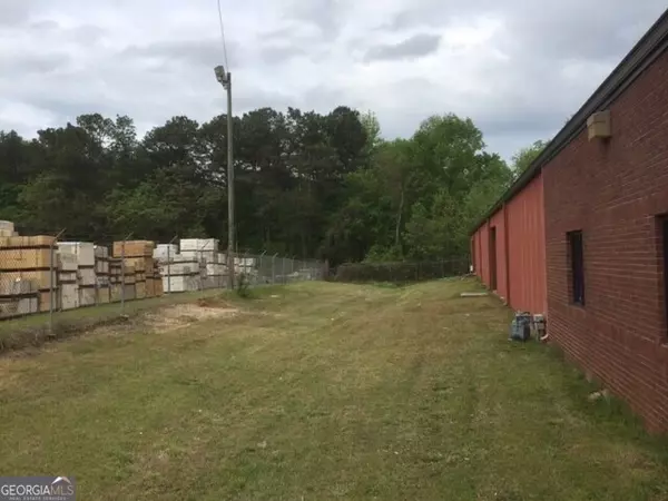 2305 Varkel WAY, Lithonia, GA 30058