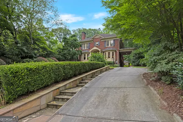 Atlanta, GA 30307,1810 E Clifton RD NE
