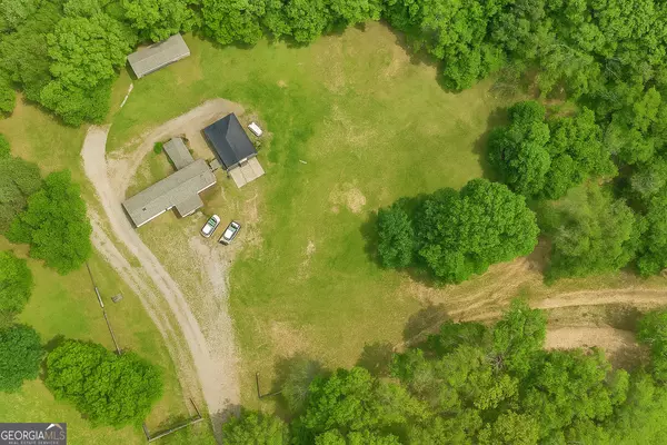 221 McAllister RD, Cornelia, GA 30531