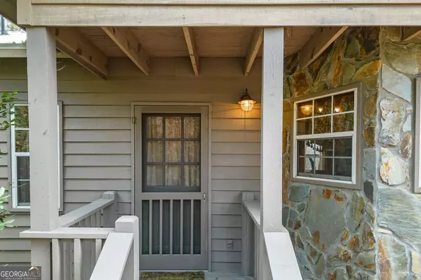 Blue Ridge, GA 30513,256 Nantahala Pass RD