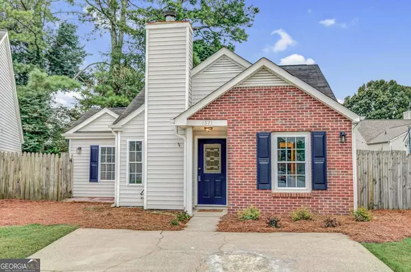 1321 Yorkshire LN, Woodstock, GA 30188
