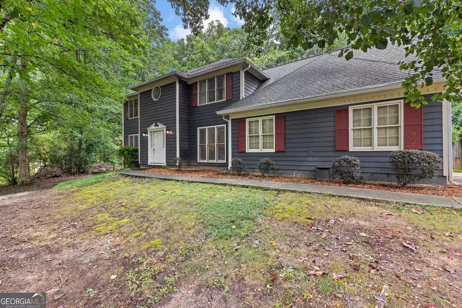 205 Sycamore BND, Fayetteville, GA 30214