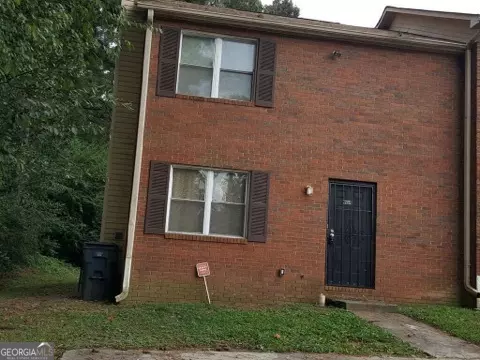904 Holden LN, College Park, GA 30349