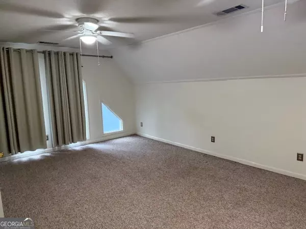 Hartwell, GA 30643,522 Capri DR