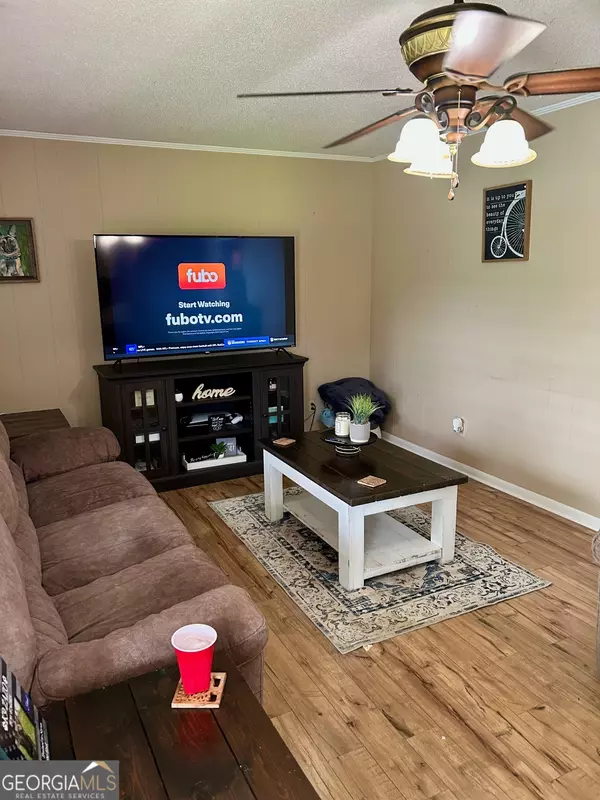 Glennville, GA 30427,701 Christy ST