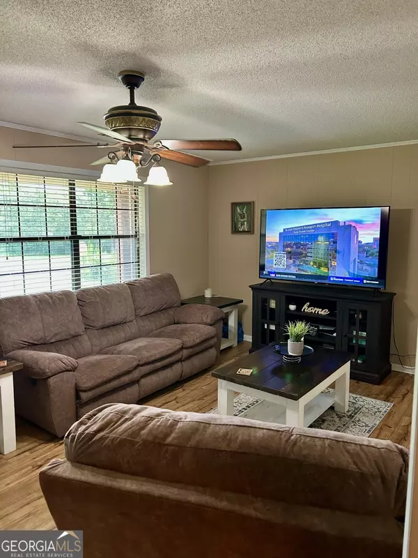 Glennville, GA 30427,701 Christy ST