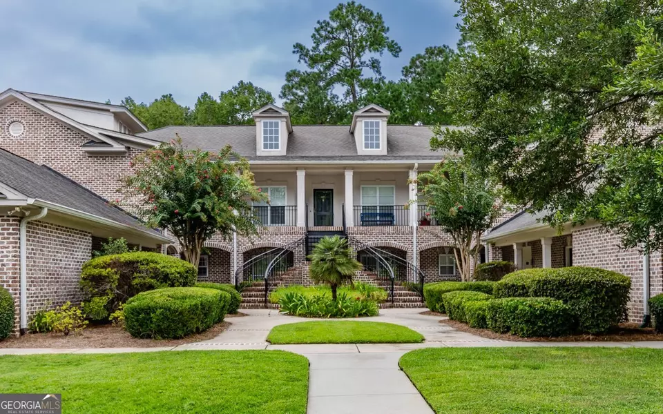 411 Southbridge BLVD #404, Savannah, GA 31405
