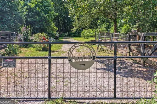 Waleska, GA 30183,920 Addington LN