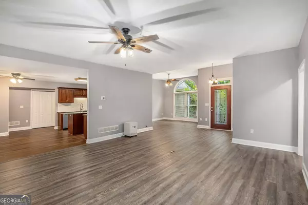 Villa Rica, GA 30180,8148 Lakeview Pkwy