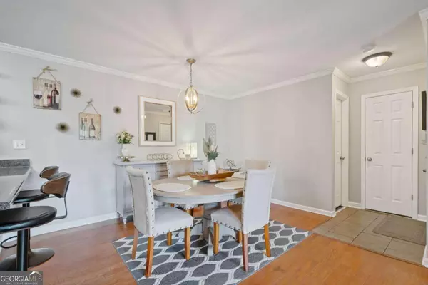 Atlanta, GA 30328,1807 Brighton PT #18G