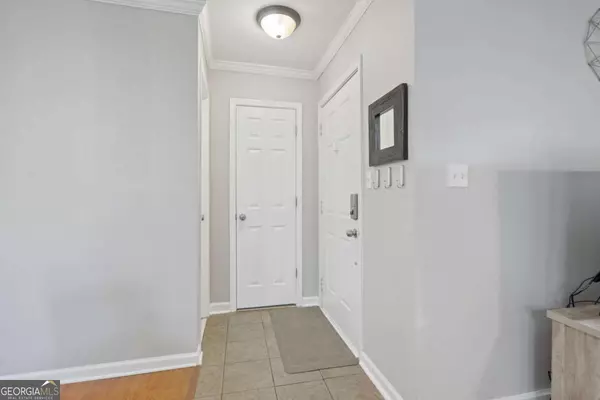 Atlanta, GA 30328,1807 Brighton PT #18G