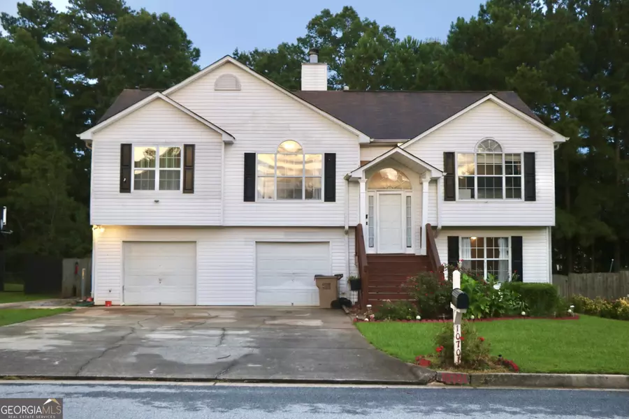 10701 Barberry DR, Hampton, GA 30228