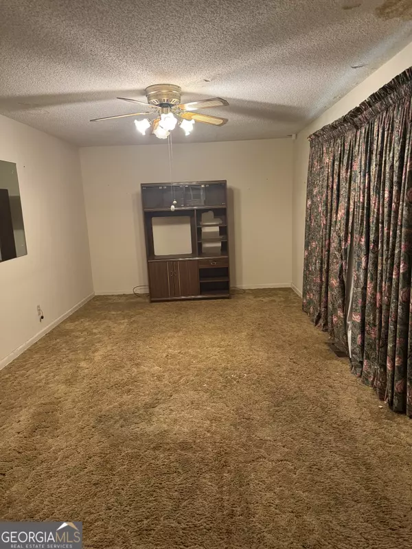 Warner Robins, GA 31093,1210 Green ST