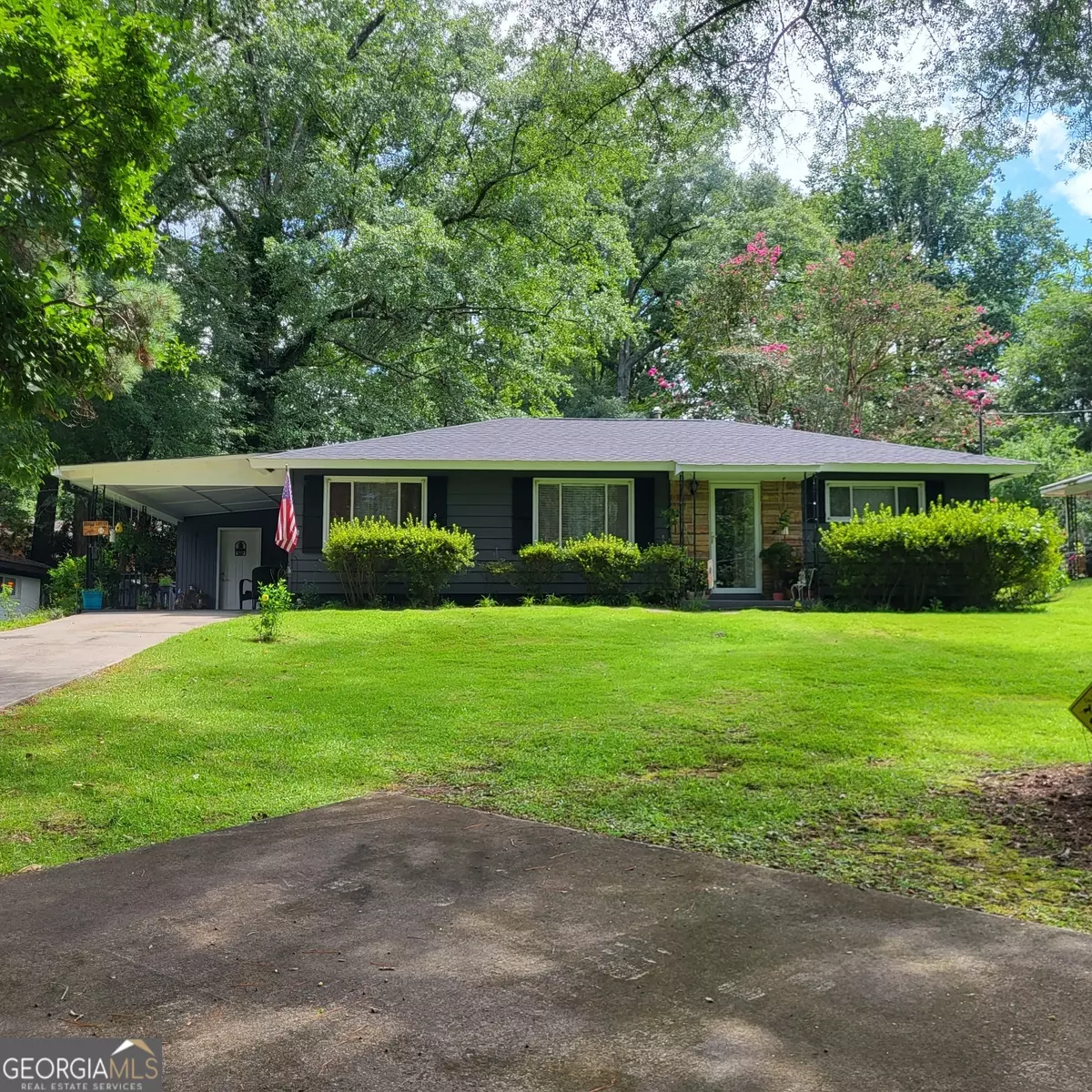 Lanett, AL 36863,909 N 13th ST