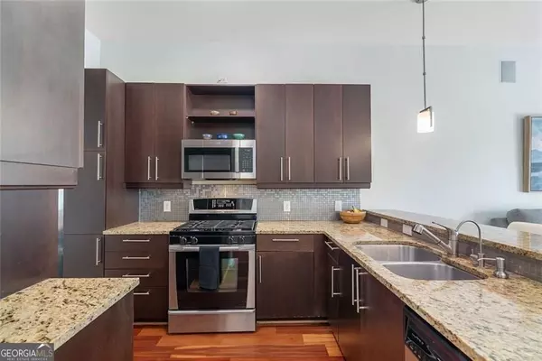 Atlanta, GA 30307,870 Inman Village Pkwy NE #229