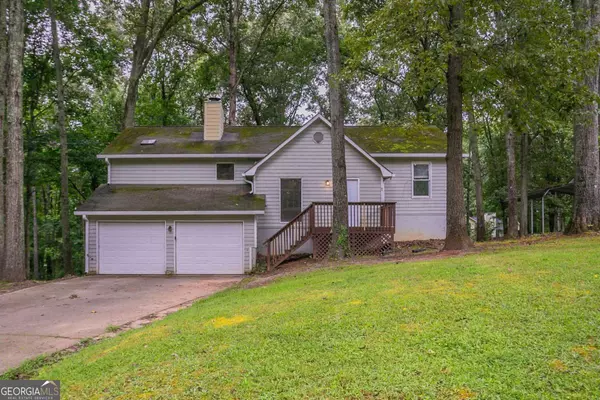 4505 Laurie LN, Powder Springs, GA 30127
