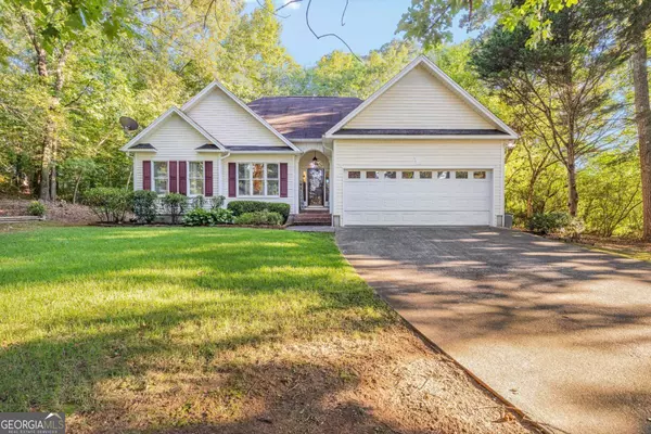 137 Hunters TRL, Calhoun, GA 30701