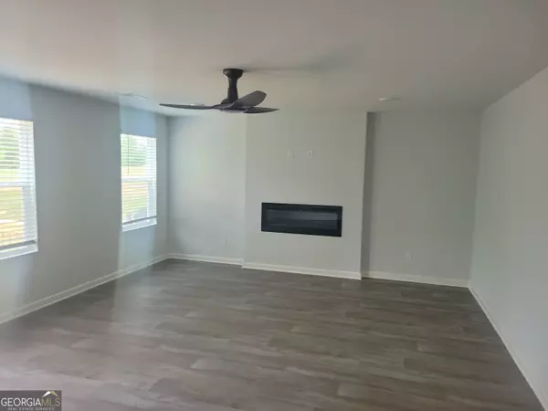 Hogansville, GA 30230,711 Lipizzan TRCE #101