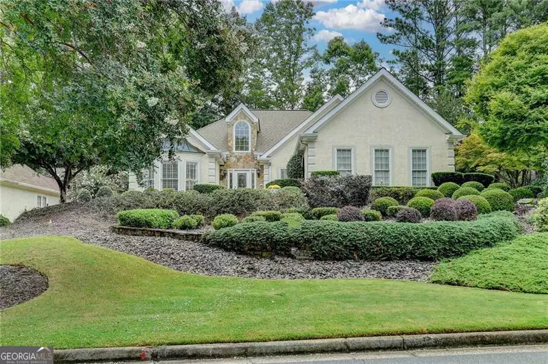 5700 Grove Point RD, Alpharetta, GA 30022