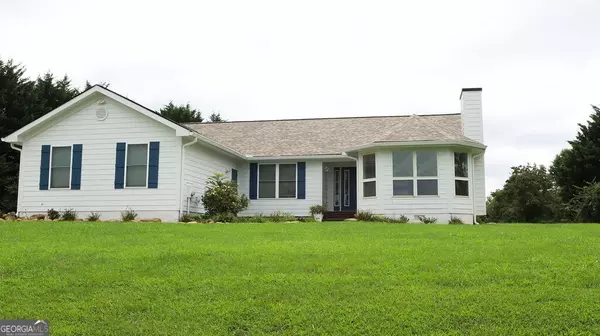 220 Foothills DR, Murrayville, GA 30564