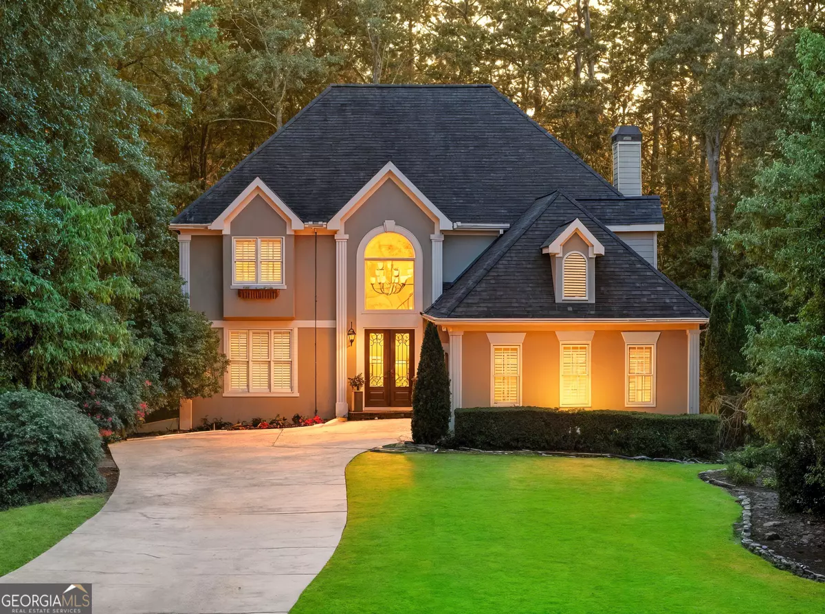 Sugar Hill, GA 30518,489 Emerald Lake LN