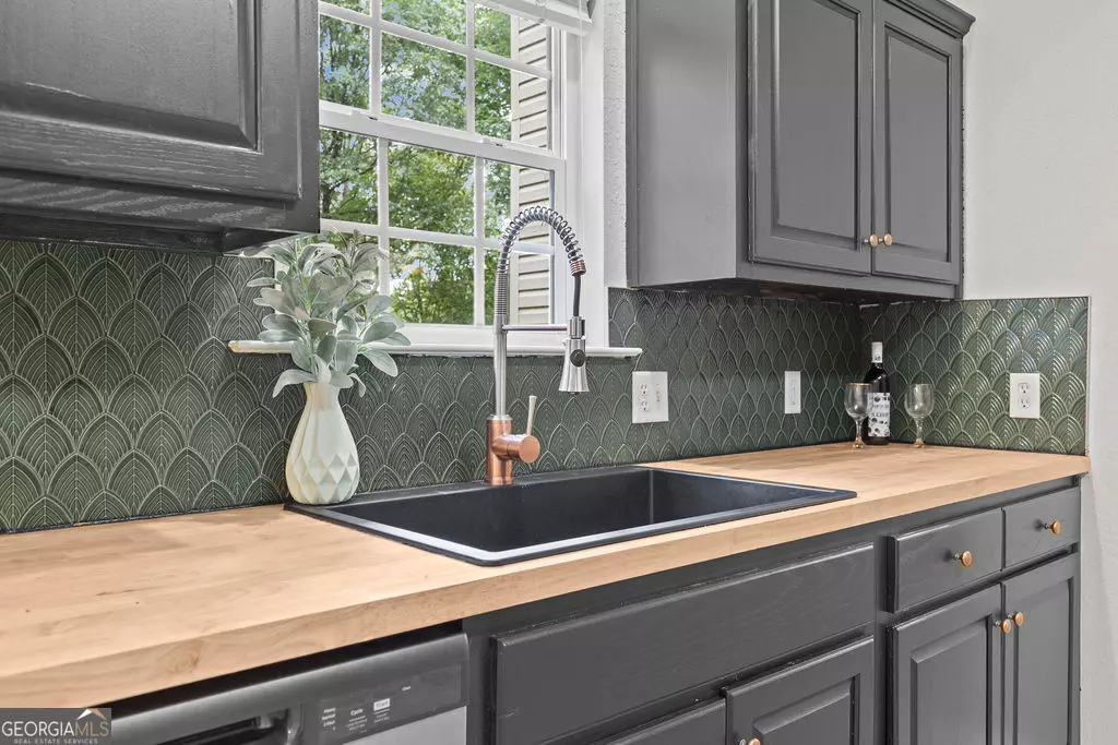 Cleveland, GA 30528,267 Pointe Willow DR