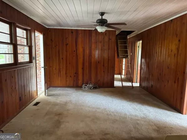 Hahira, GA 31632,66 Hinson ST