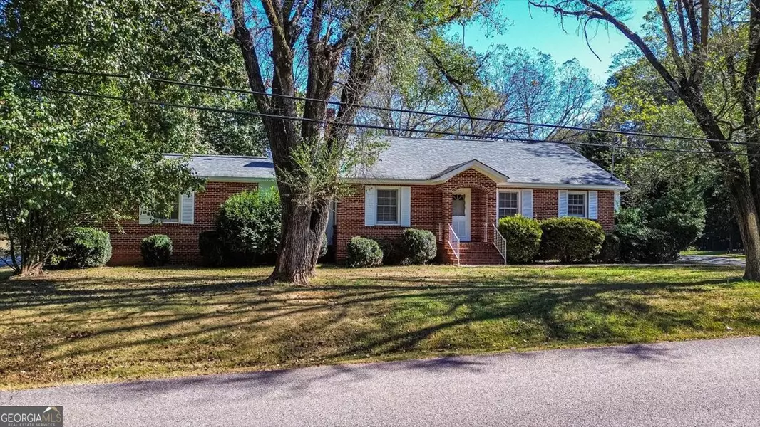 362 Sims ST, Maysville, GA 30558
