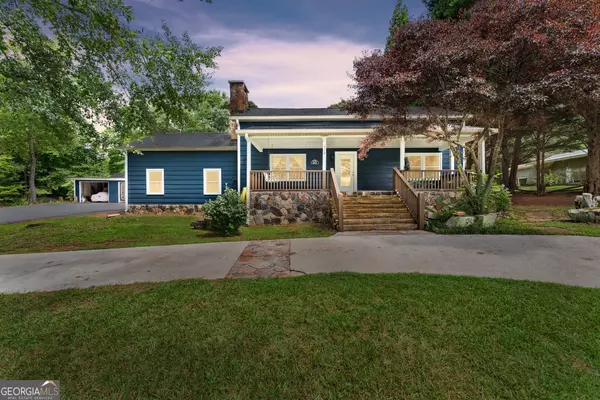 438 Dixon DR, Cleveland, GA 30528