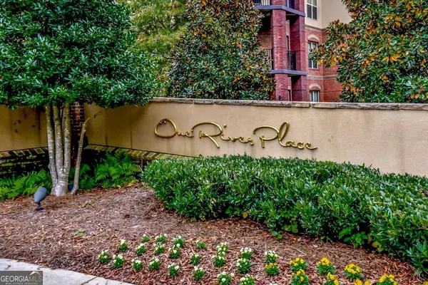 Atlanta, GA 30339,200 River Vista DR #120