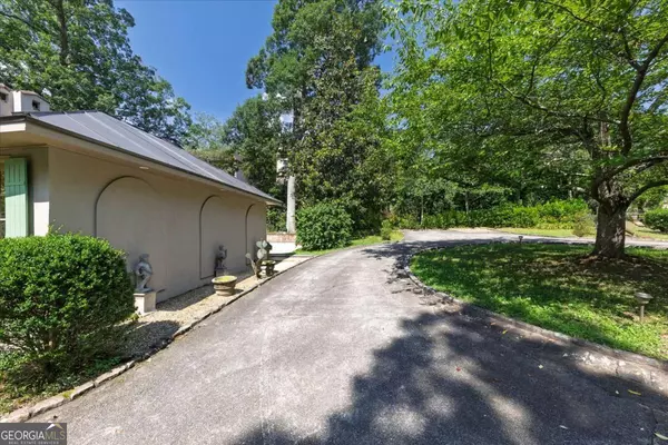 Atlanta, GA 30305,2538 Parkside DR NE