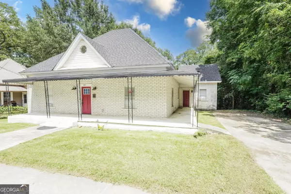 225 Atlanta ST, Barnesville, GA 30204