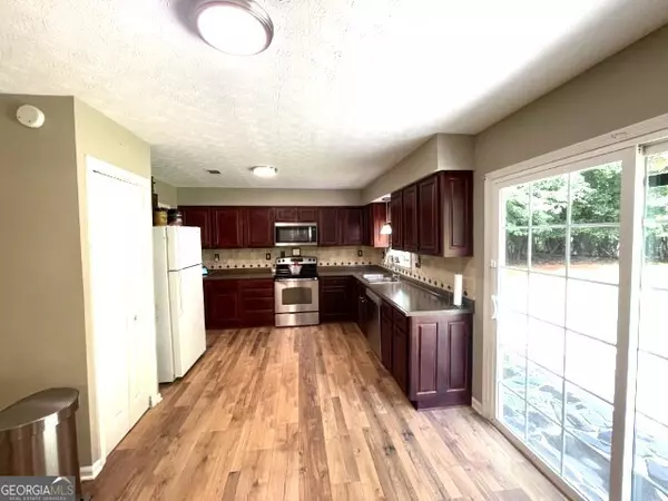 Peachtree City, GA 30269,303 Broken Bit WAY