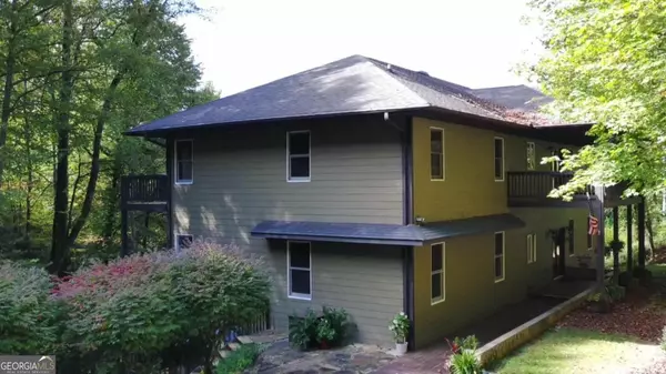 160 Ridgepole DR, Sky Valley, GA 30537