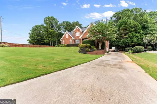 Loganville, GA 30052,1504 Cleveland CT