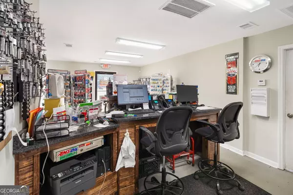 Bonaire, GA 31005,494 Ga Highway 247 S