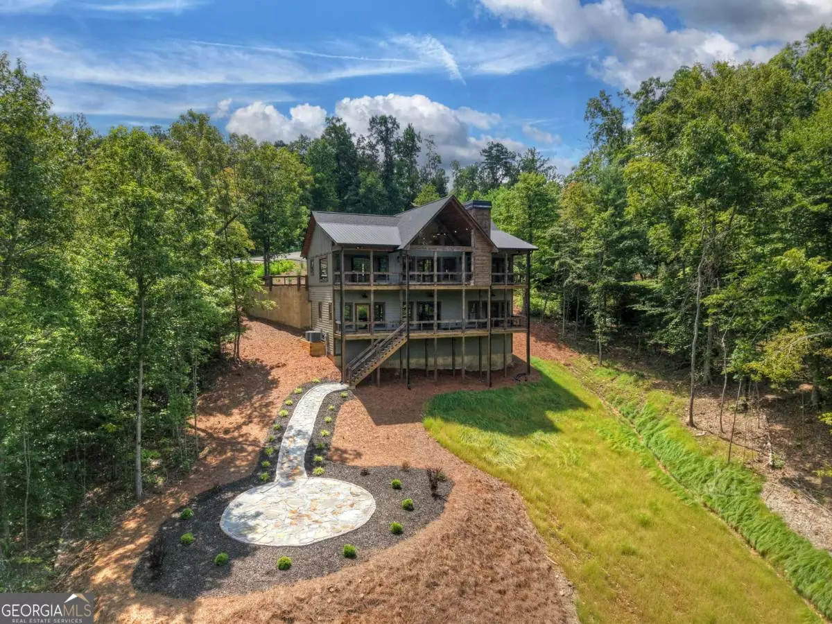 Blue Ridge, GA 30513,411 Amber RDG