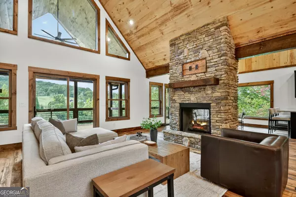 Blue Ridge, GA 30513,411 Amber RDG