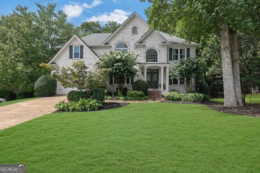 1011 Fairecroft CT, Suwanee, GA 30024