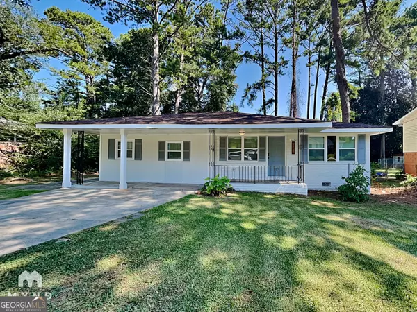 1371 Stoneham CT, Atlanta, GA 30349